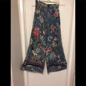 PG&J BAKER by H&M. Wide leg pants size 10